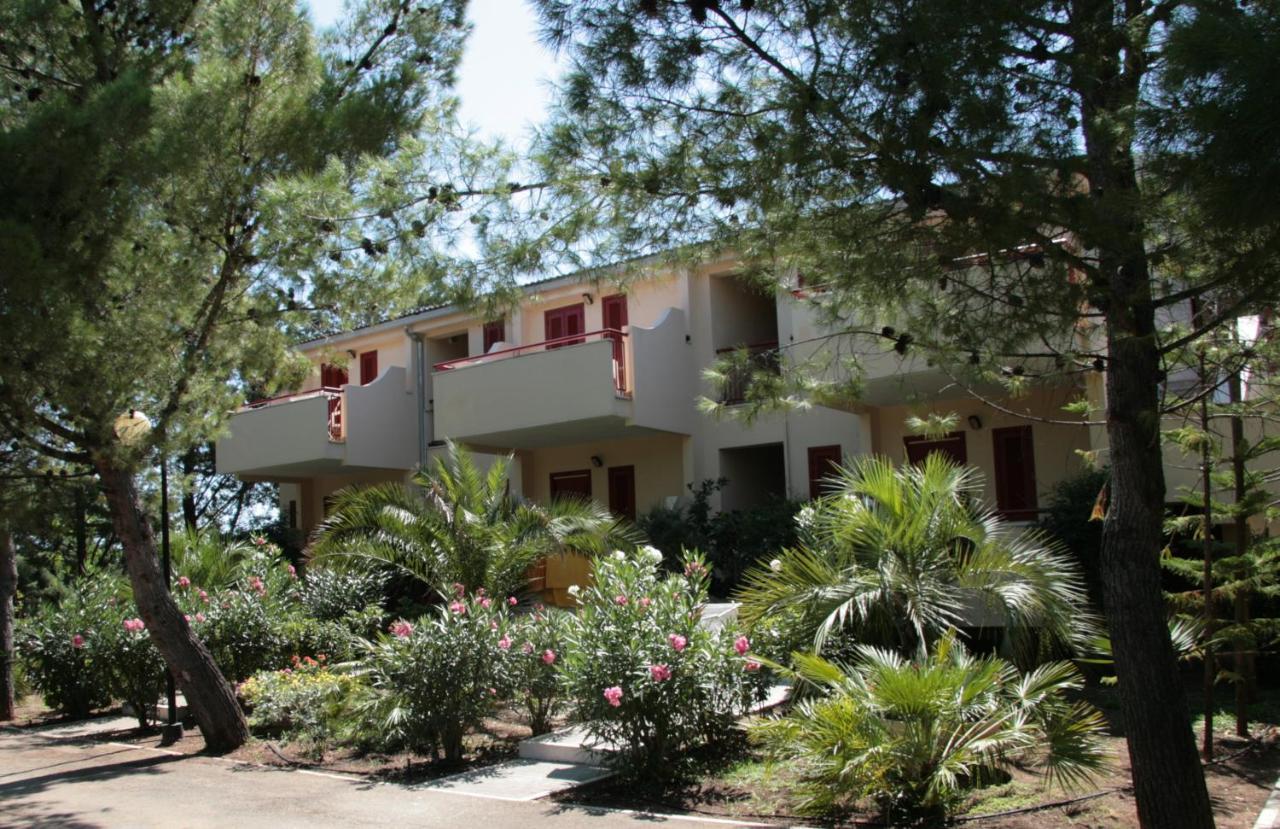 Residence Villa Agrimare Vieste Bagian luar foto
